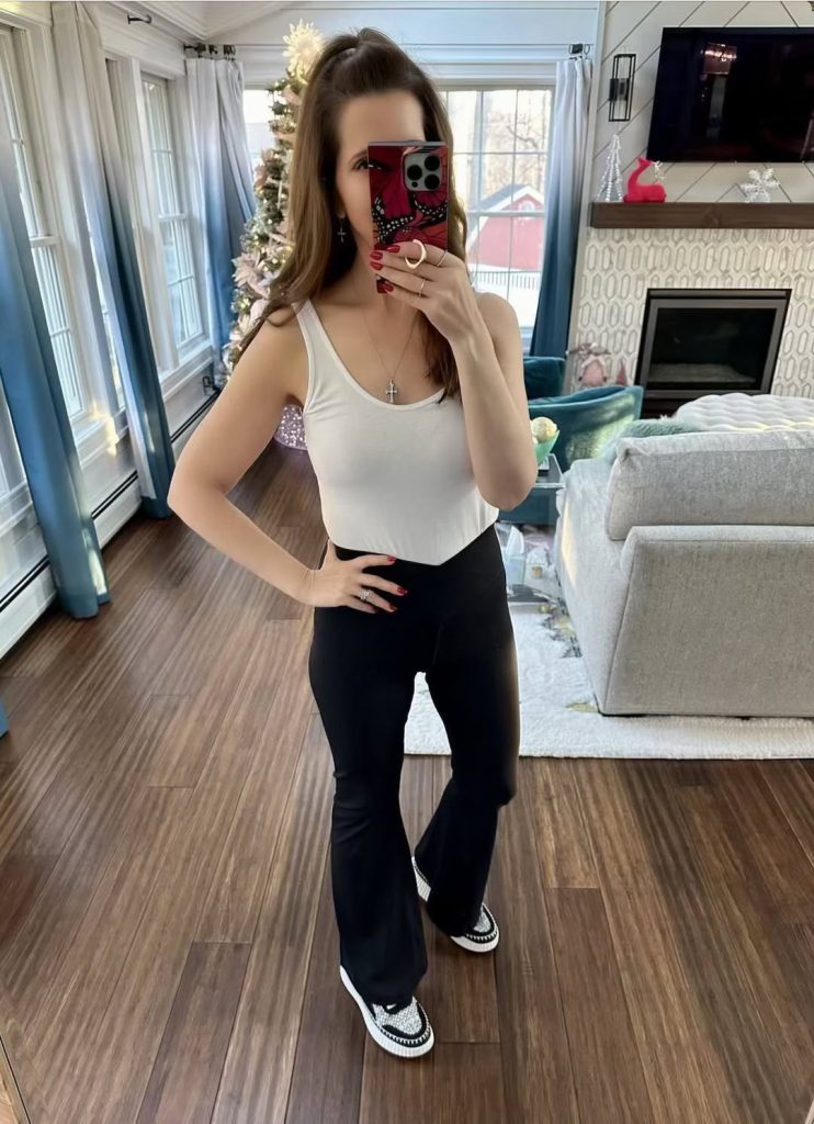 Sunzel flare leggings
