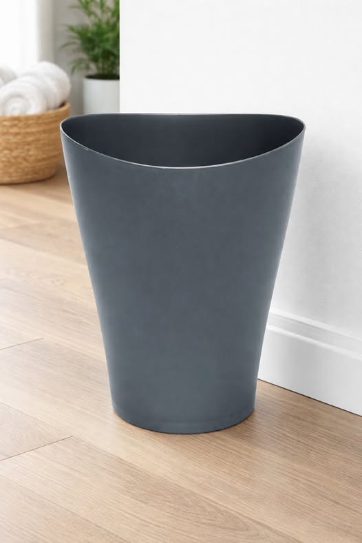 Rubbermaid Spa Works Vanity Wastebasket