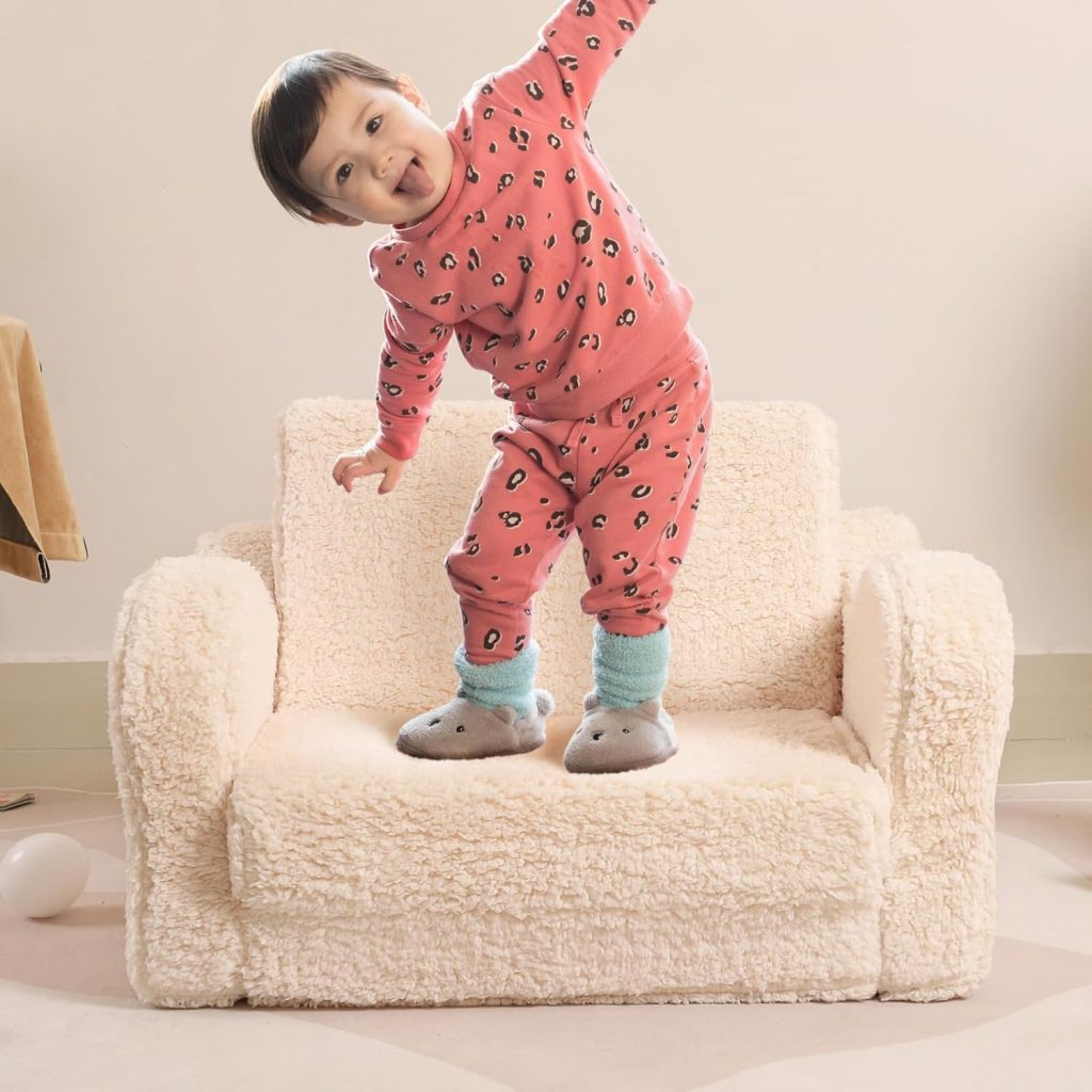 2-in-1 Flip-Out Foam Couch!
