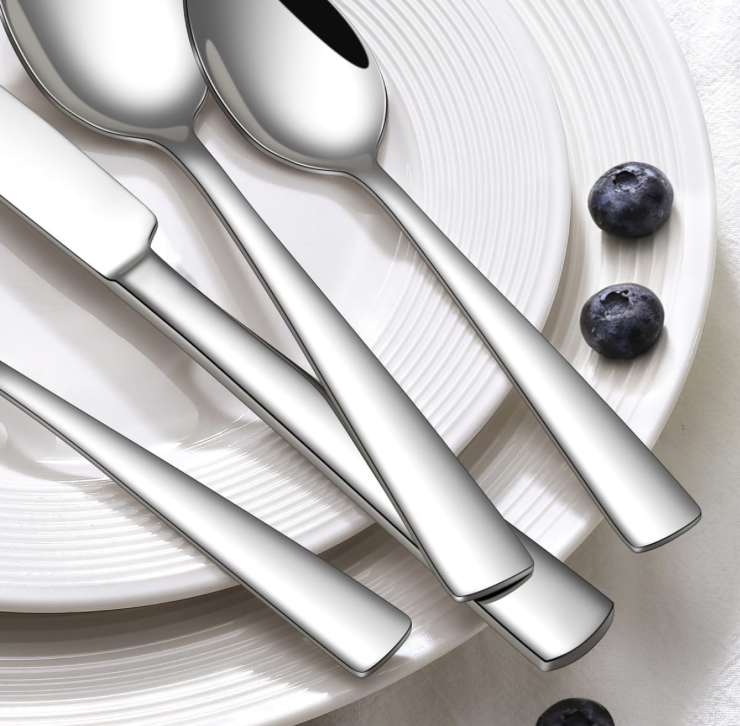 20-Piece Silverware Set!