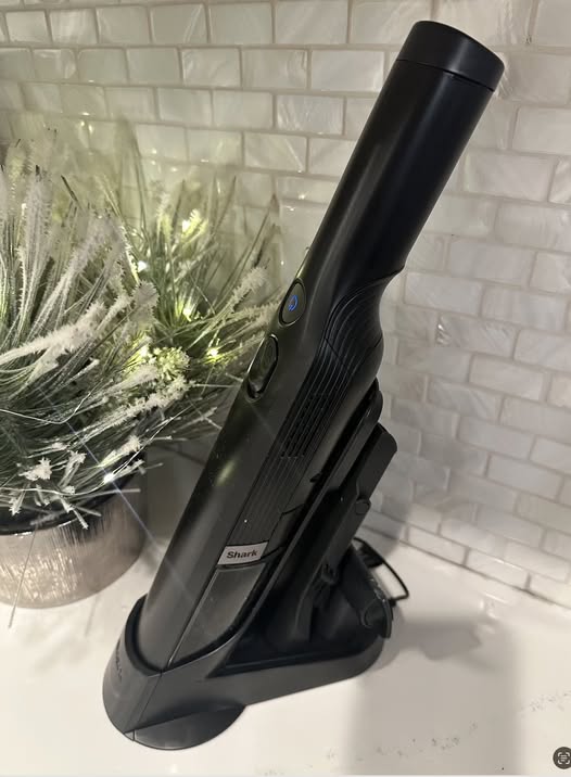 Shark Cordless Handheld Vacuum