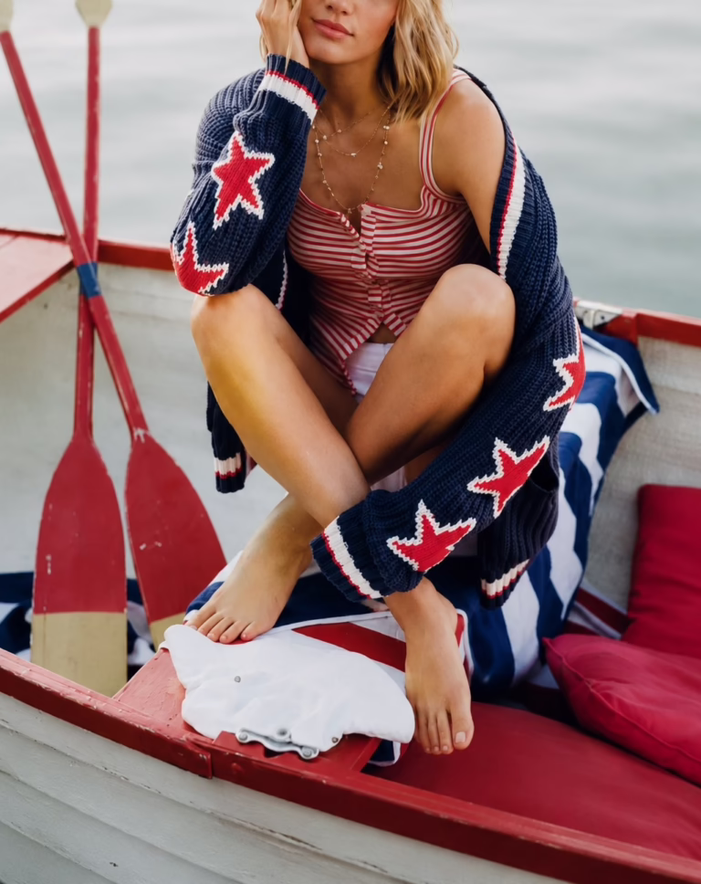 Oversized Star Graphic Cardigan Sweater