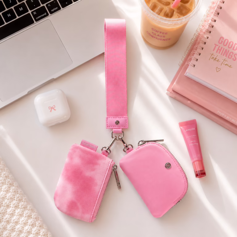 🎀 Dual Pouch Wristlet