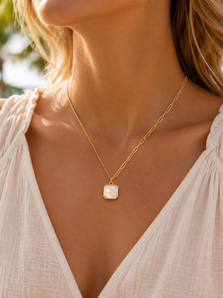 🤍 Pearl Necklace