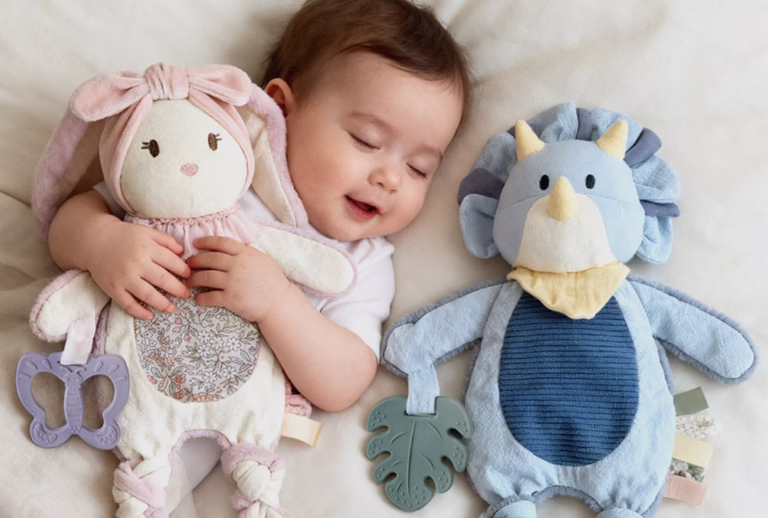 🥰 Baby’s New Bestie