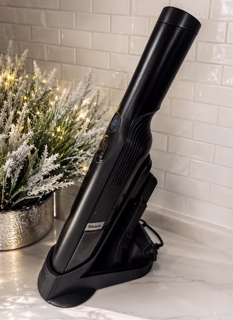 Shark WANDVAC
