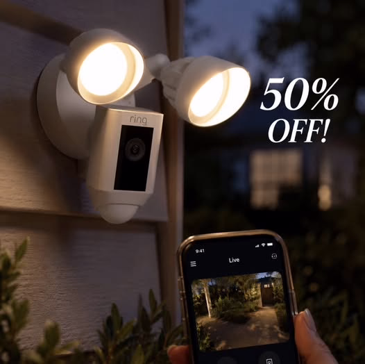 Ring Floodlight Cam
