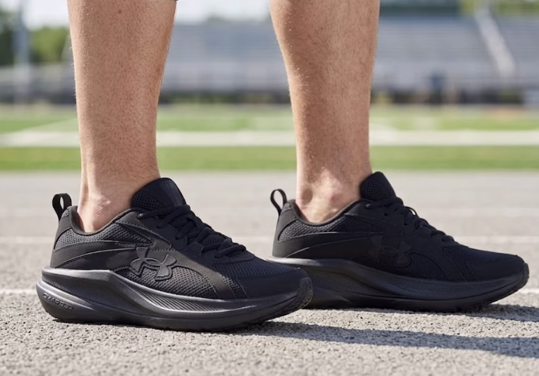 UA Sneakers