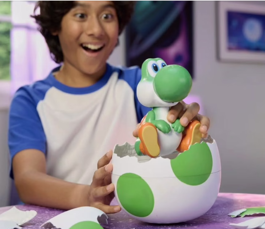 Hatchin’ Yoshi!