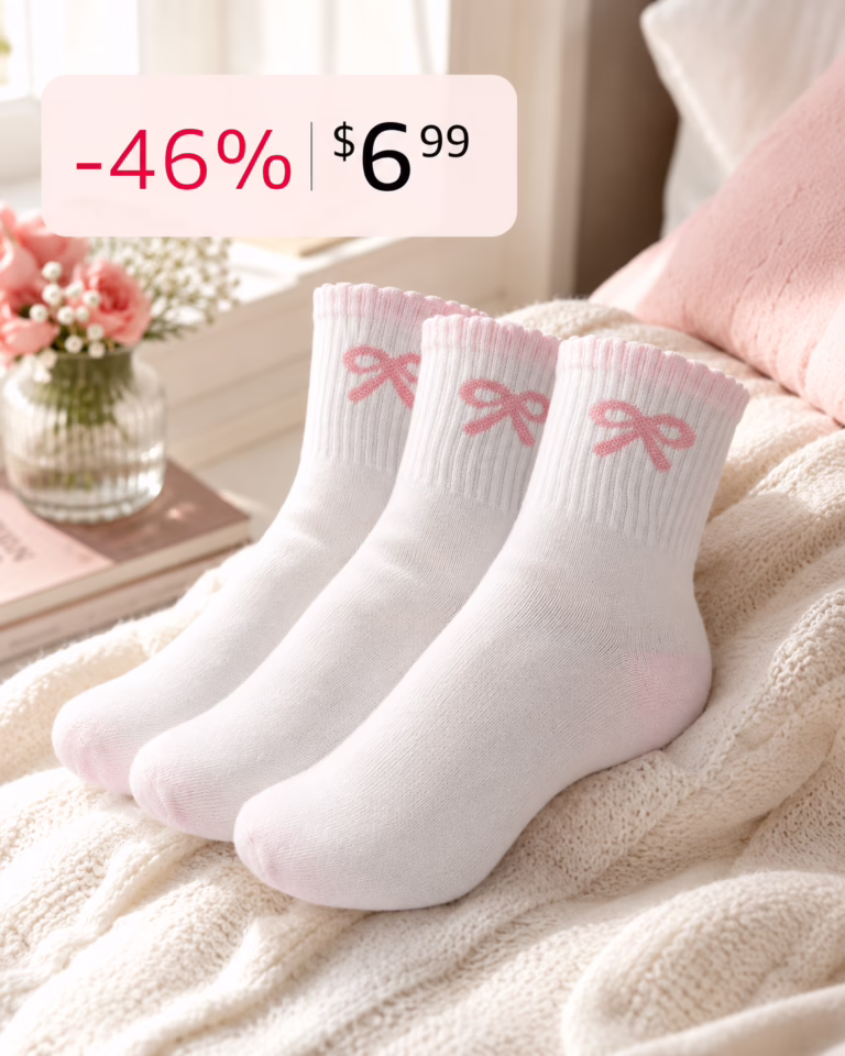 🎀 These are seriously the cutest socks!