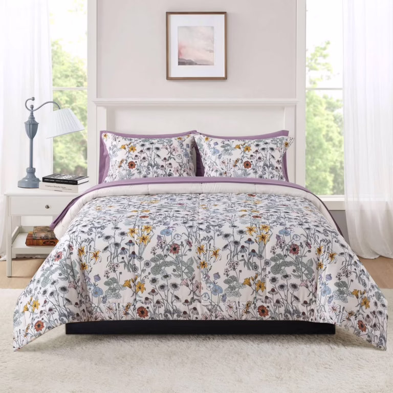 7 Piece Bedding Set